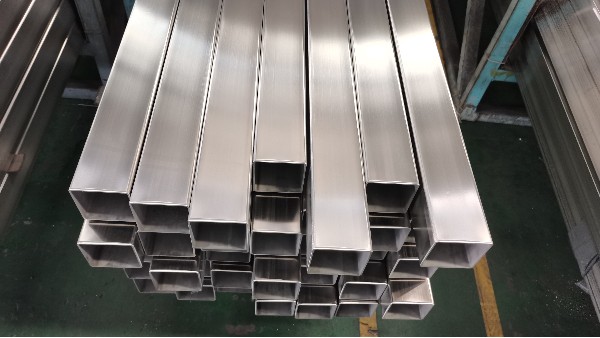 钢管焊接以后，焊缝怎么防锈？