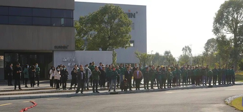 双兴工厂开工大吉 双兴工厂开工大吉