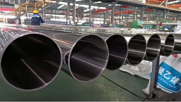 不锈钢消音器用啥管？