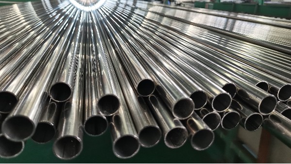 不锈钢管在锂电设备中的关键作用！