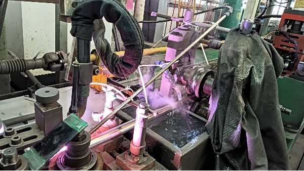 不锈钢焊管使用过程中如何保养？