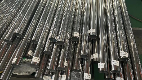 掌握304不锈钢管材重量计算公式，轻松预估工程用材需求